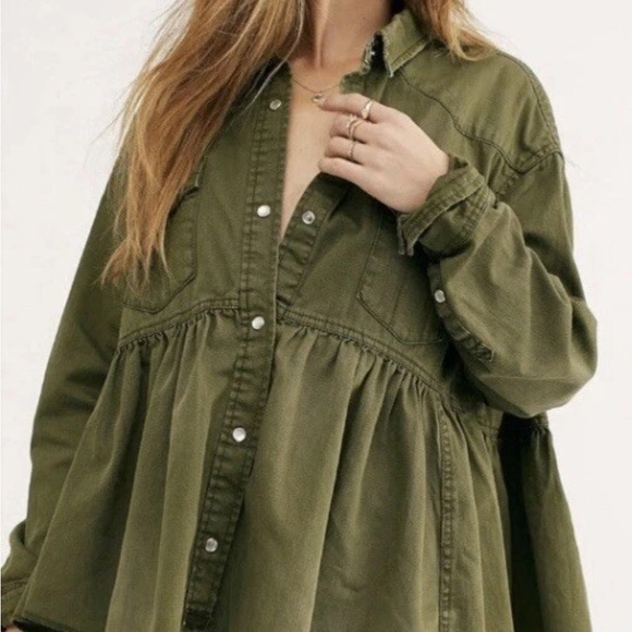 We The Free Dylan High Low Peplum Snap Top Shacket XS Oversized Worn Twice - Picture 2 of 8